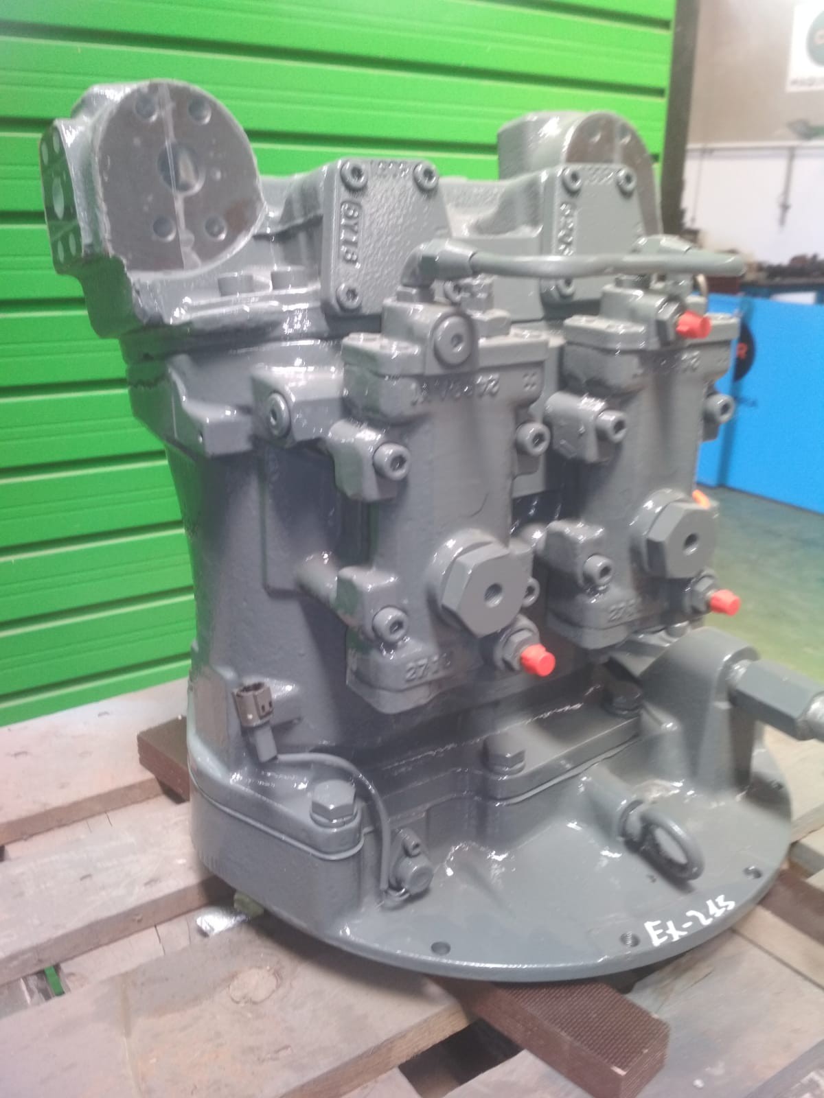 Hydraulic Pump FIAT-HITACHI EX215 71418827