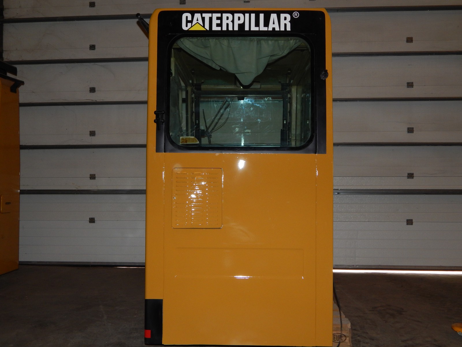 Cab  ROPS CATERPILLAR 365B
