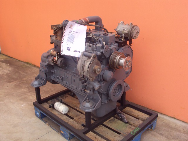 Engine FIAT-HITACHI EX165W 6CT5.9