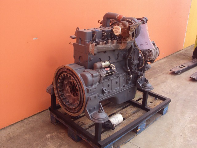 Engine FIAT-HITACHI EX165W 6CT5.9