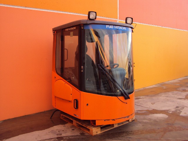 Cab  Other FIAT-HITACHI W130