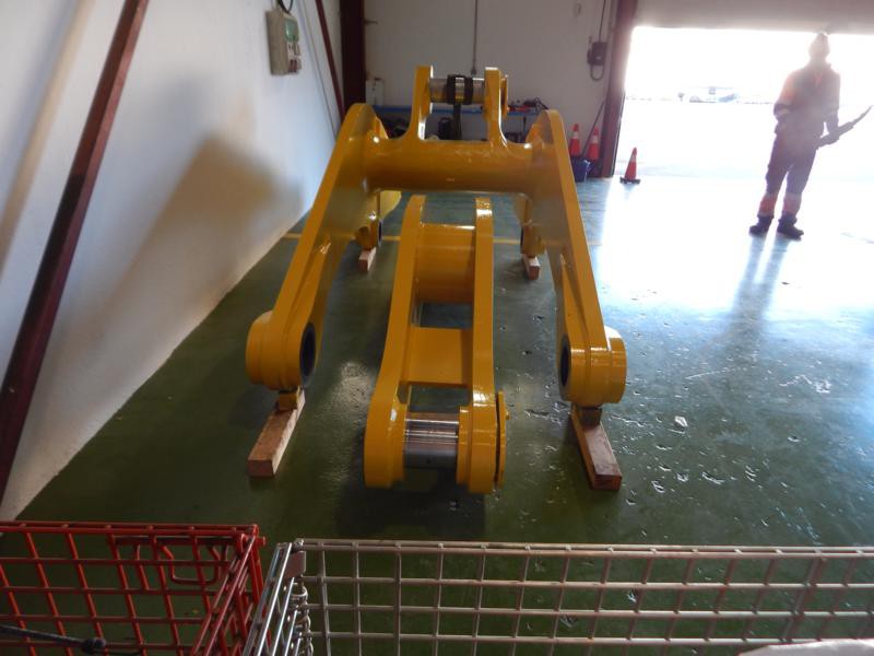 Booms KOMATSU WA600-6 426-858-3111
