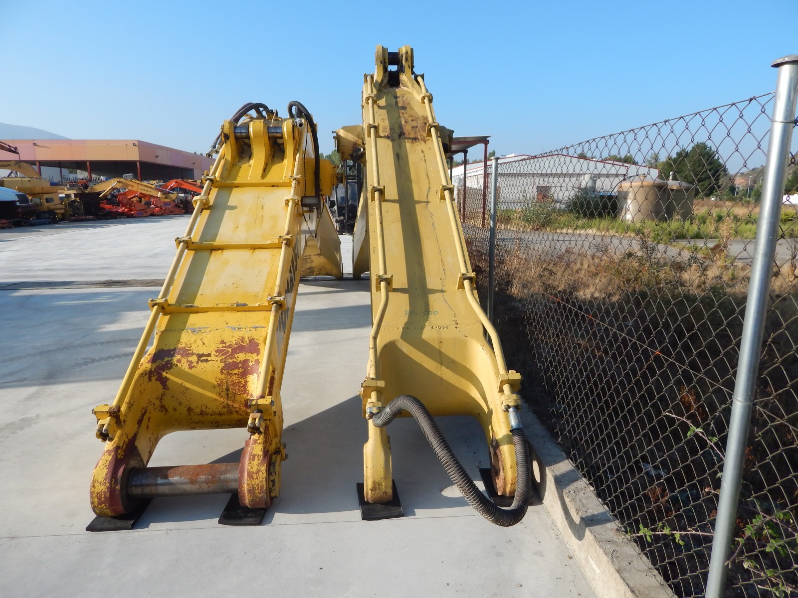 Booms KOMATSU PC750-6