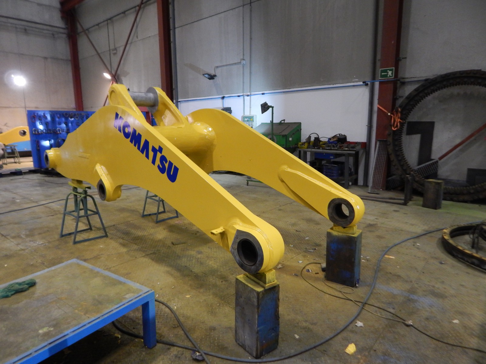 Booms KOMATSU WA600-6 426-858-3111