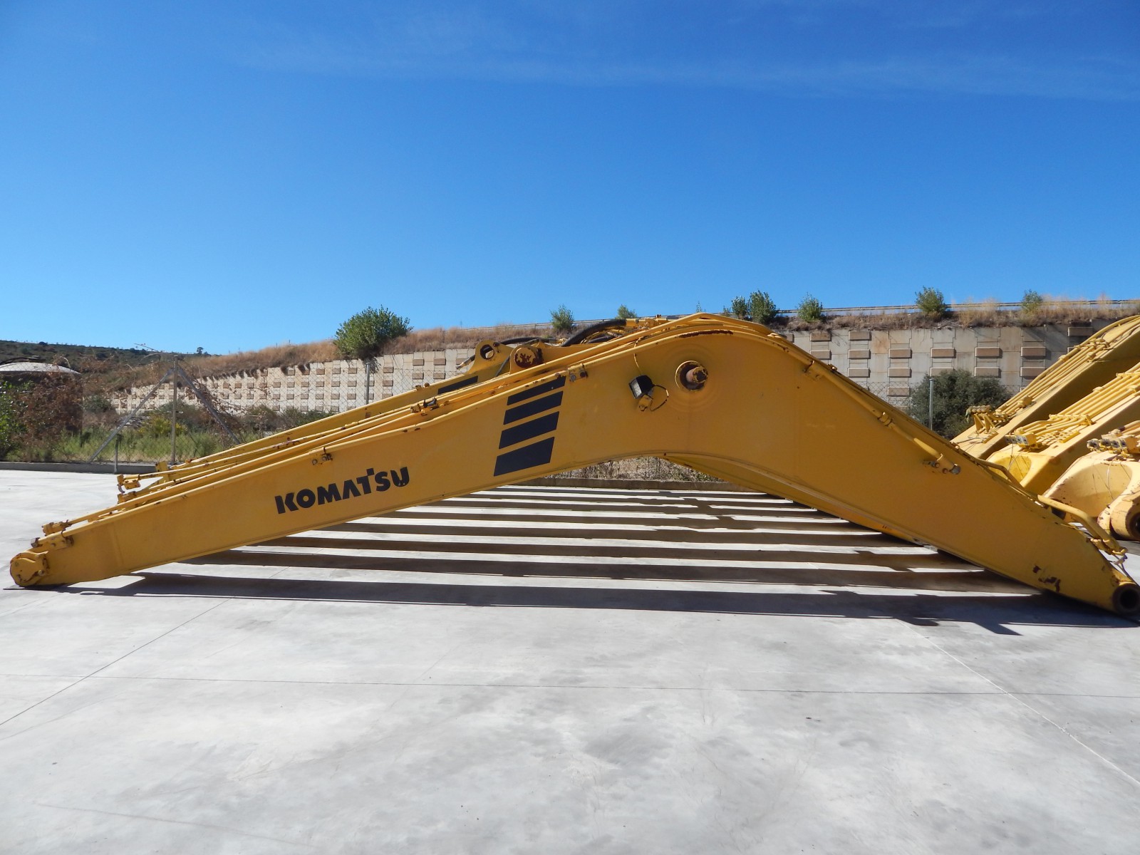 Arm KOMATSU PC210-6