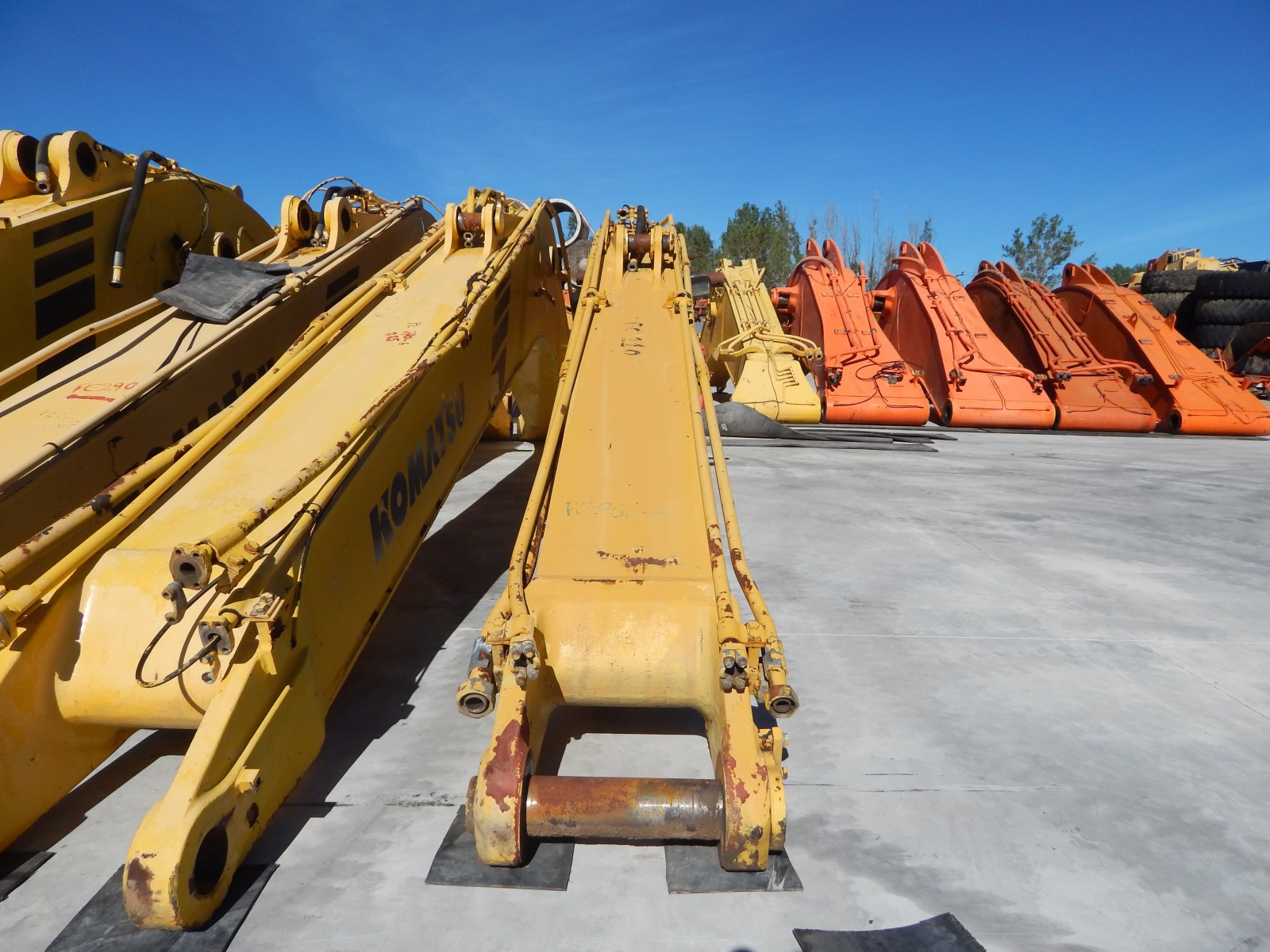 Arm KOMATSU PC210-6