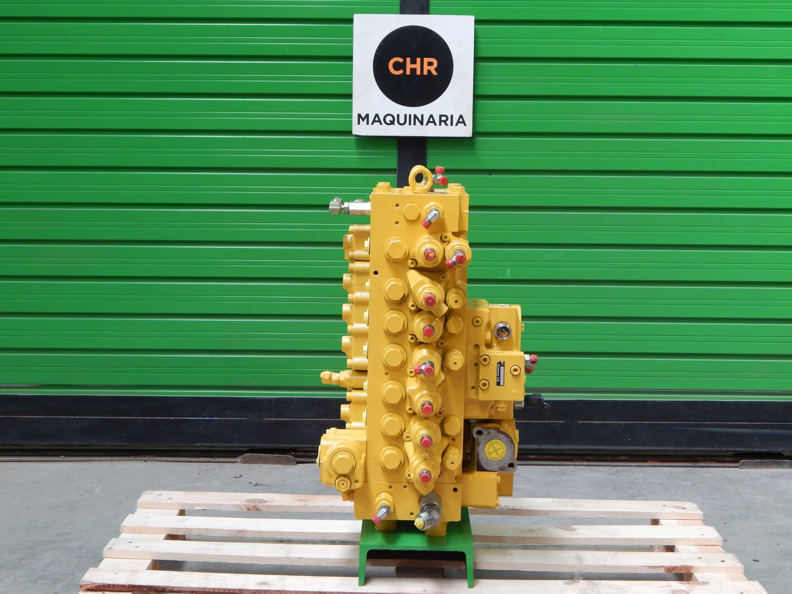Valve KOMATSU PC240-7 723-48-26102