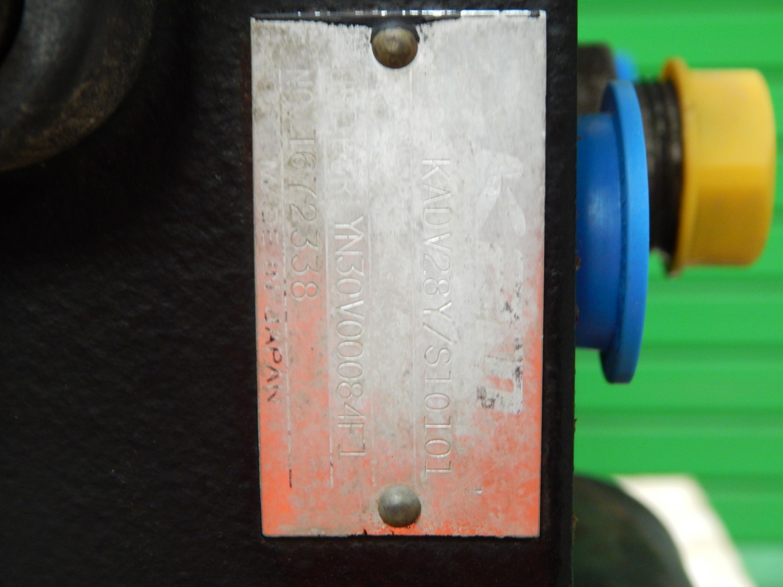 Valve NEW HOLLAND E305 lLB30V00008F1
